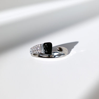 Parsons Brush Diamond Black Enamel Ring – 4.7mm