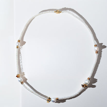Wonderland Bumble Bee Pearl Necklace – 22 Inches